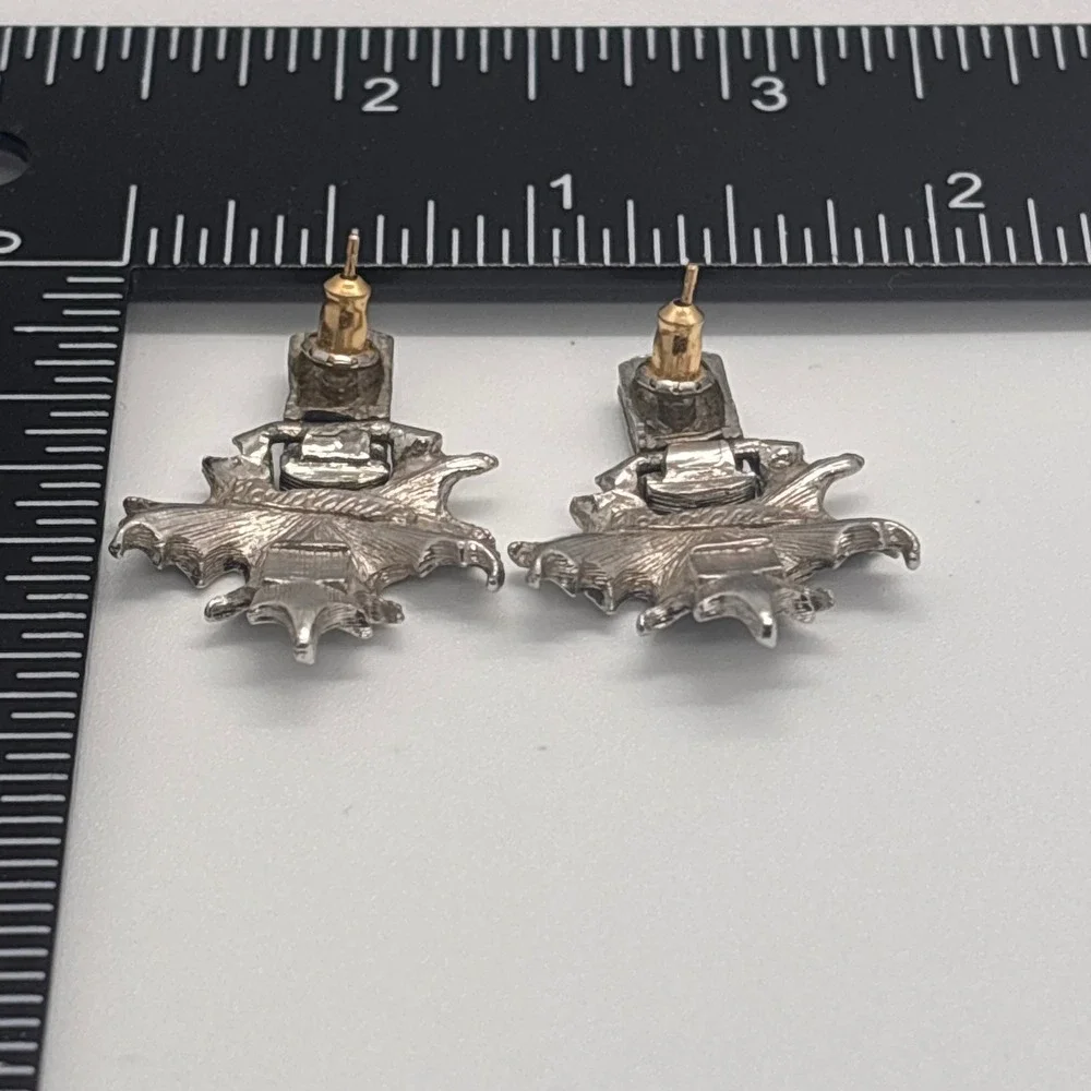 Tortolani Earrings Womens Silver Tone Leaf Clip On Vintage Statement Jewelry Art